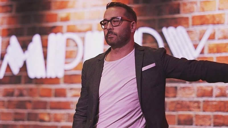  Jeremy Piven – Most Stylish Men