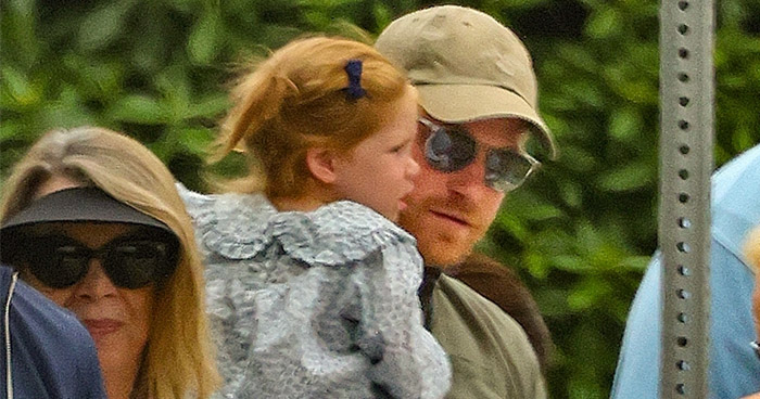  Prince Harry ‘Heartbroken’ Over Raising Kids Away From Family and Friends in Britain