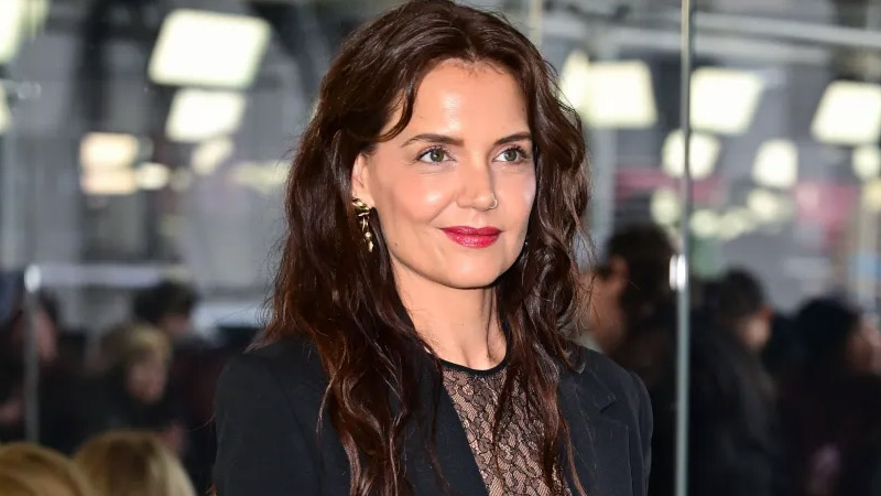  Katie Holmes Stars in ‘Our Town’: Actress Spotted Ahead of Highly Anticipated Revival Performance