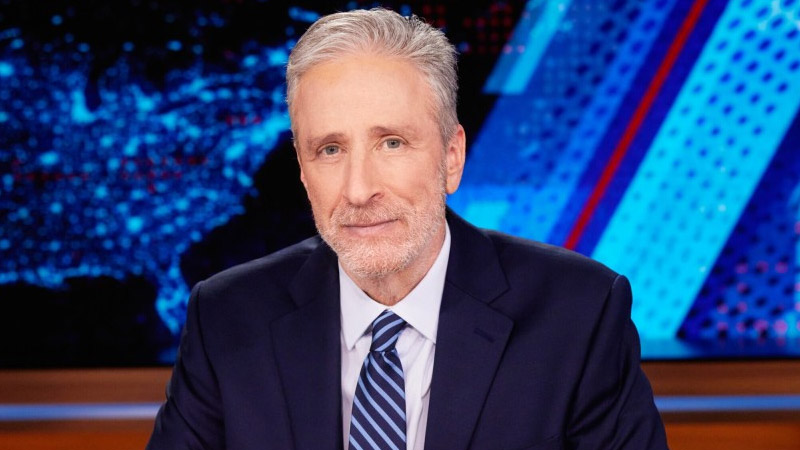  “Saddle Up La Resistance”: Jon Stewart Takes Aim at Trump, Democrats, and Biden